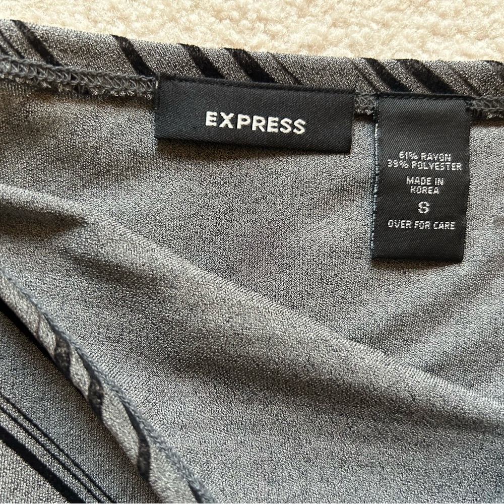 Express Skirt - Size S - Picture 5 of 5